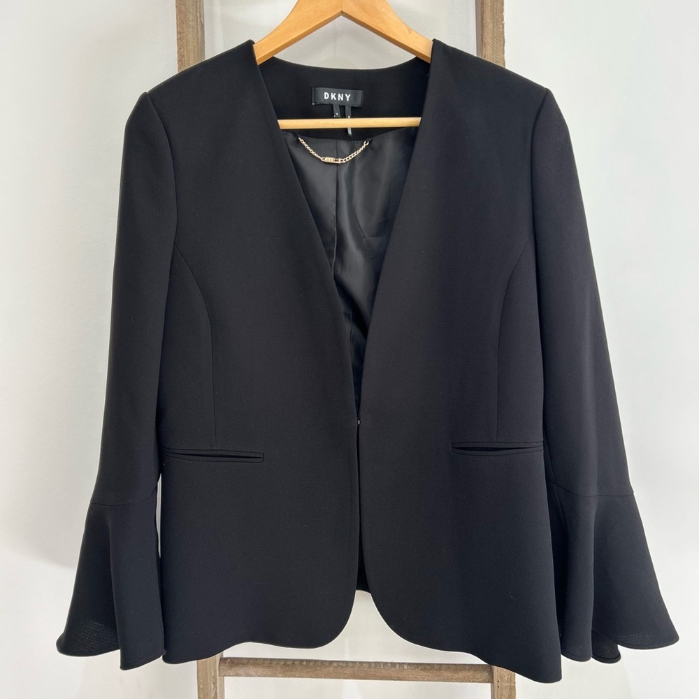 DKNY Black Women's Blazer Long Flared Sleeves Size 6